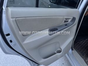 Xe Toyota Innova 2.0E 2014