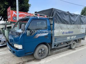 Xe Kia Frontier  2016