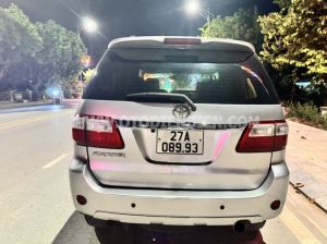 Xe Toyota Fortuner 2.7V 4x4 AT 2011