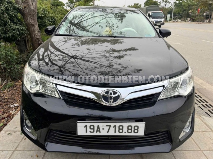 Toyota Camry LE 2.5 2011