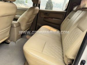 Xe Toyota Hilux 3.0G 4x4 MT 2010