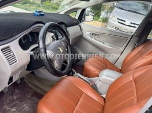 Xe Toyota Innova J 2009