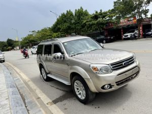 Xe Ford Everest 2.5L 4x4 MT 2014