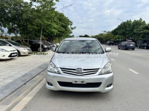 Xe Toyota Innova J 2009