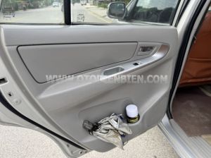Xe Toyota Innova J 2009