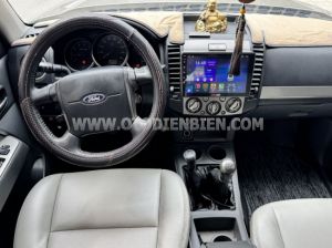 Xe Ford Everest 2.5L 4x4 MT 2014
