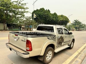 Xe Toyota Hilux 3.0G 4x4 MT 2010