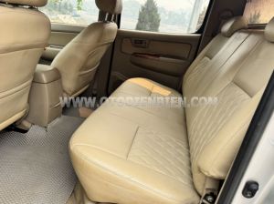 Xe Toyota Hilux 3.0G 4x4 MT 2010