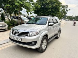 Xe Toyota Fortuner 2.7V 4x4 AT 2010