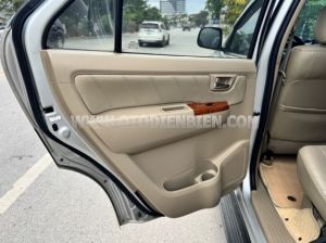 Xe Toyota Fortuner 2.7V 4x4 AT 2010
