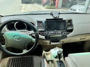 Xe Toyota Fortuner 2.7V 4x4 AT 2011