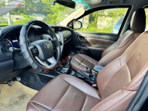 Xe Toyota Fortuner 2.4G 4x2 MT 2019